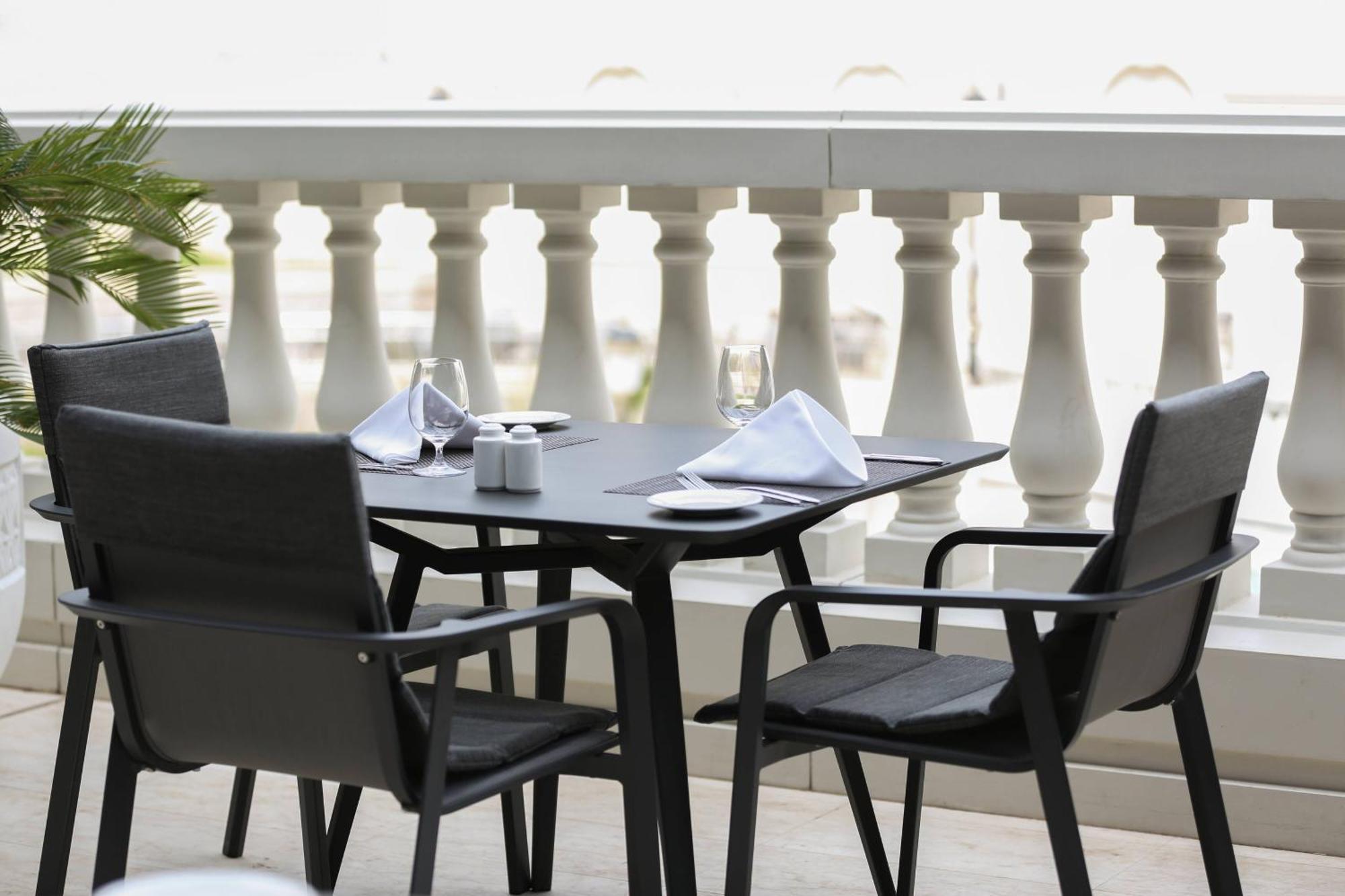 Algiers Marriott Hotel Bab Ezzouar Exterior photo